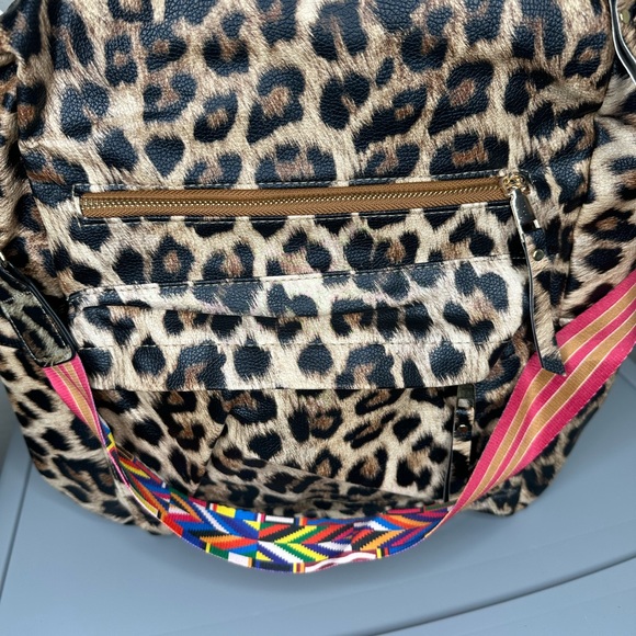 Brown Cheetah Fashionable Backpack - Picture 5 of 12